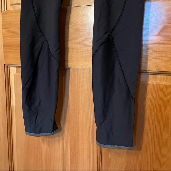 Patagonia Women’s Peak Mission Tights, small, black - Picture 5 of 8